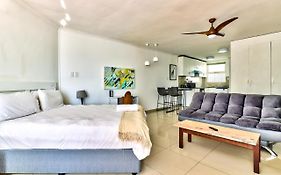 33 Blue Waters Studio Apartment.